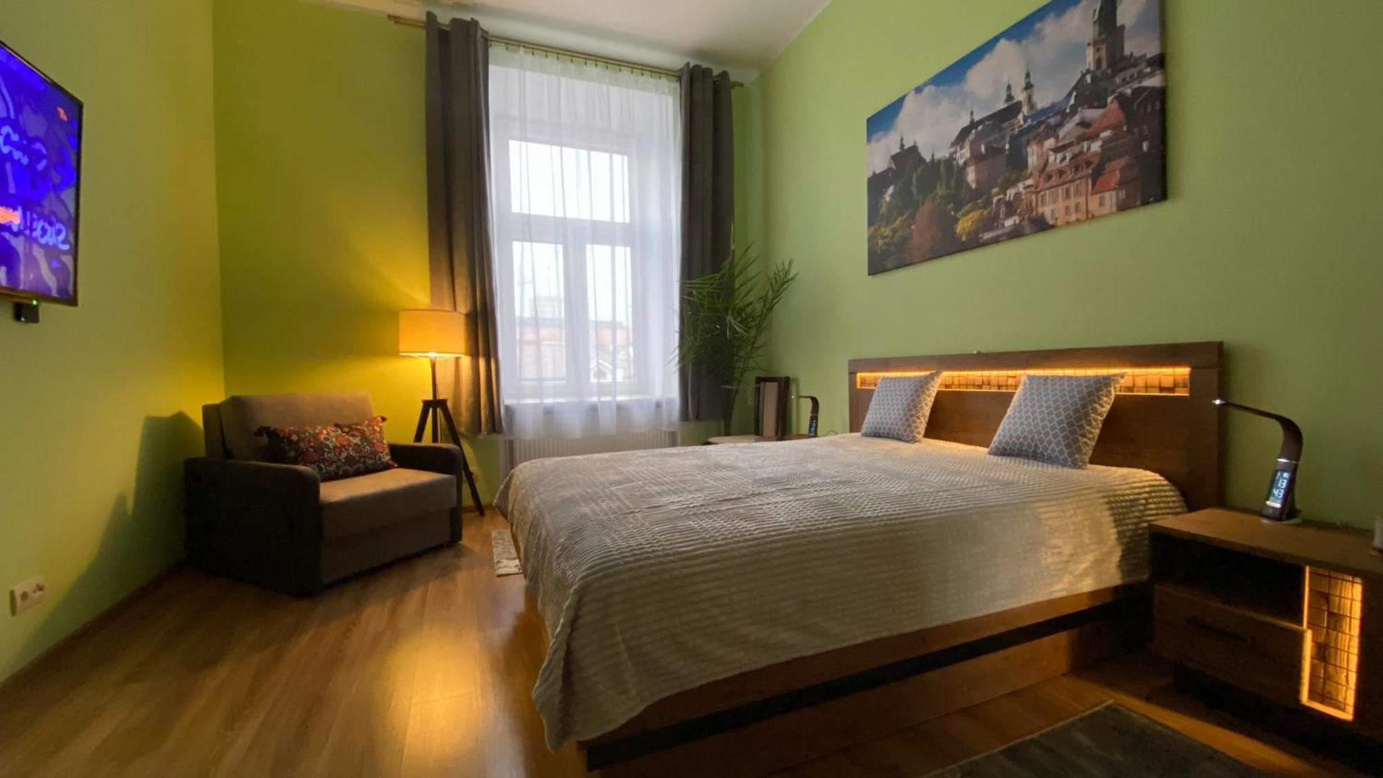 Lublinbnb - Exclusive Family Apartment ------ In The Heart Of Lublin -------------------------------- Bedroom & Living Room & Kitchen Zewnętrze zdjęcie